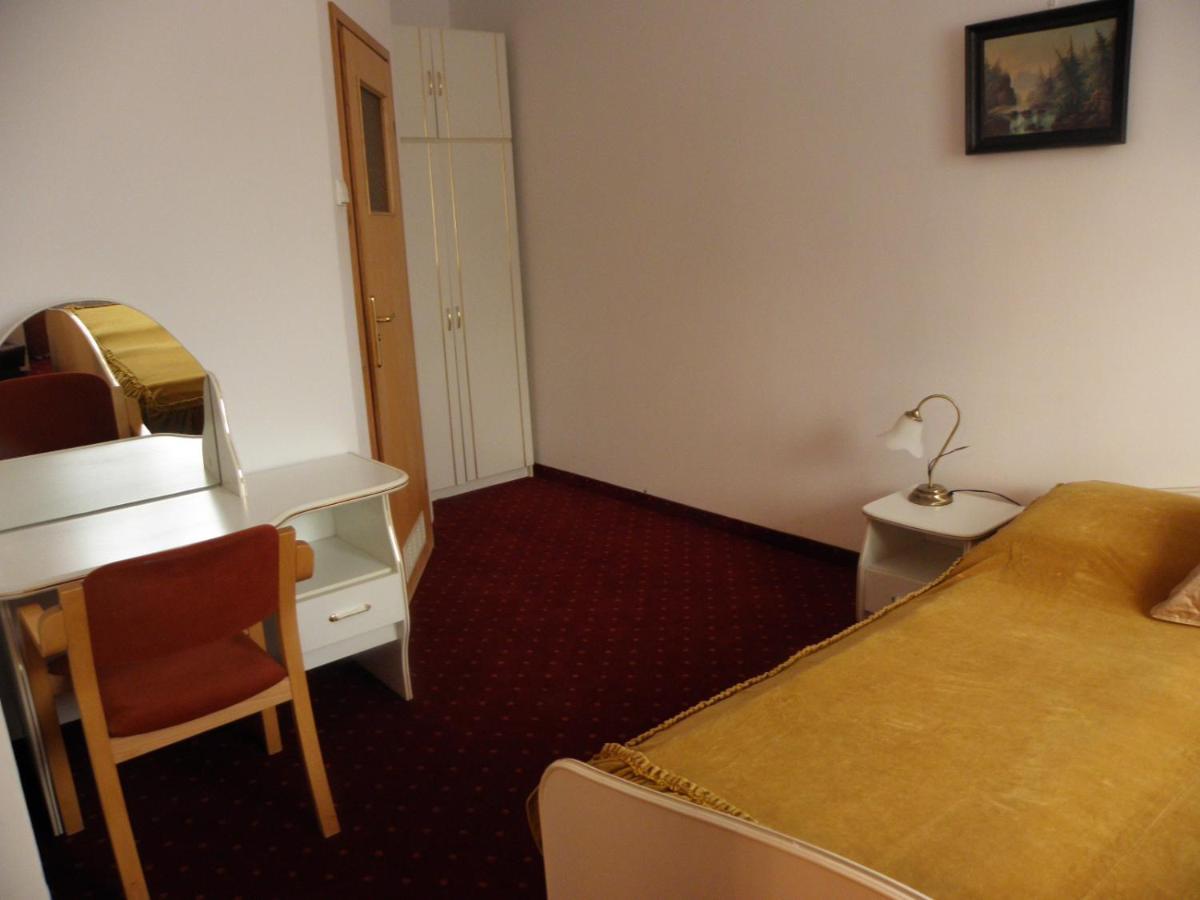 Centrum Konferencyjne Ibib Pan Варшава Экстерьер фото