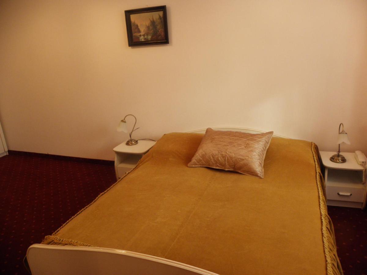 Centrum Konferencyjne Ibib Pan Варшава Экстерьер фото