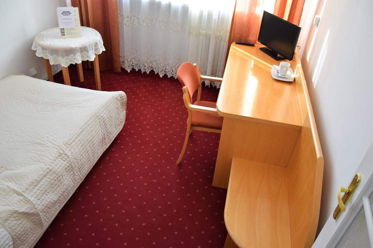 Centrum Konferencyjne Ibib Pan Варшава Экстерьер фото