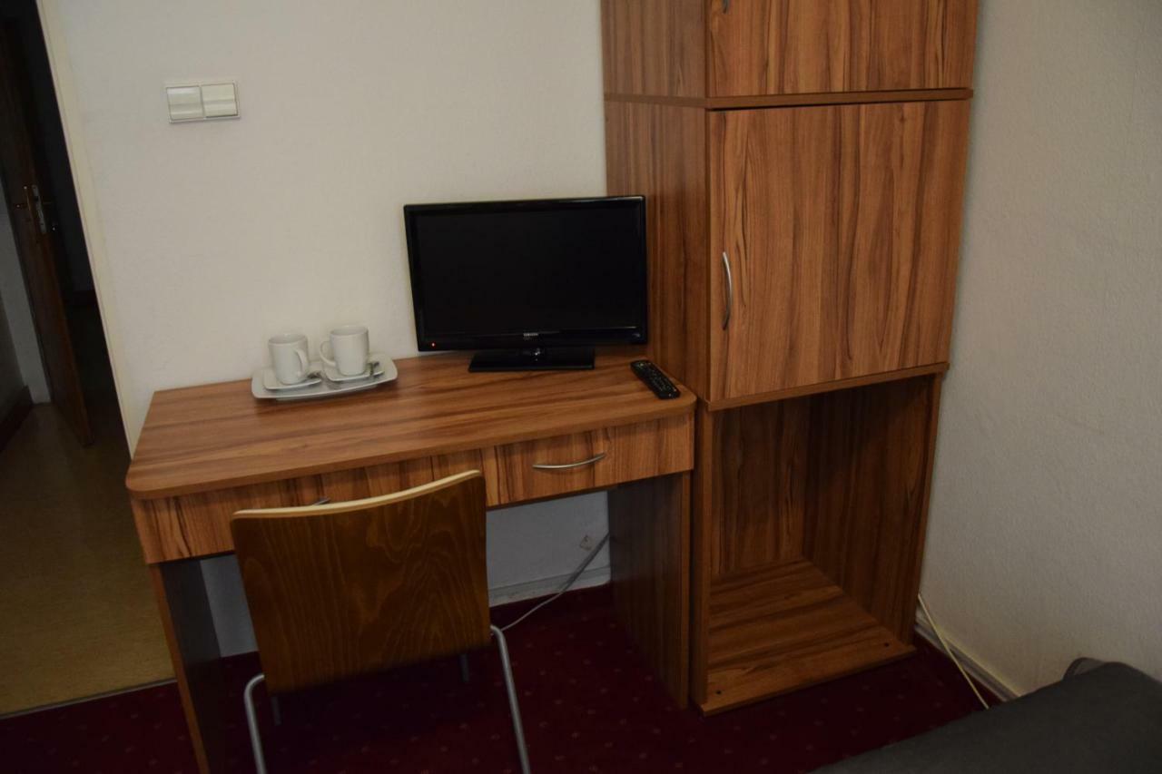 Centrum Konferencyjne Ibib Pan Варшава Экстерьер фото