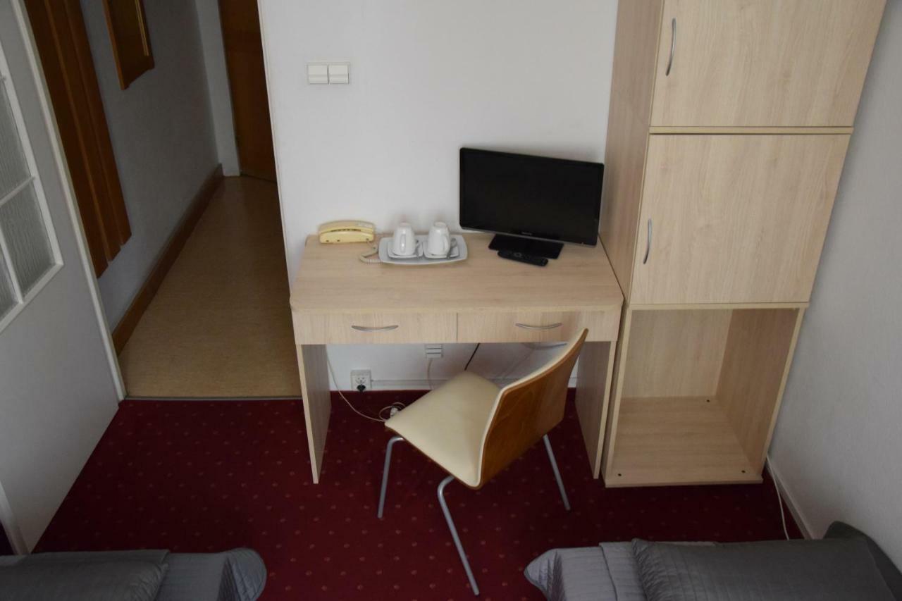 Centrum Konferencyjne Ibib Pan Варшава Экстерьер фото
